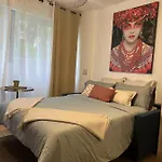 Le Studio D\'Hugo